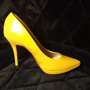 Canary Yellow Limelight Pointy Platform Heels Pump